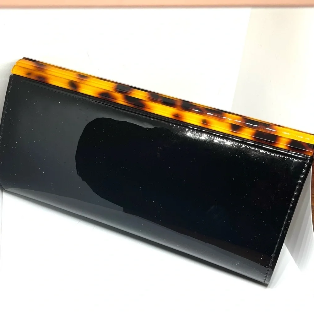 Acrylic Leopard & Black Bag NWOT